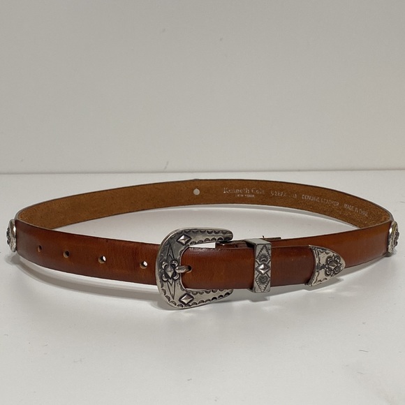 Kenneth Cole New York Accessories - Vintage Kenneth Cole Western Style Leather Belt with Silver Buckle Detai…